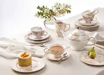 Robert Gordon x Louise Jones Range