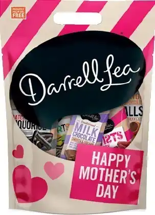 IGA Darrell Lea Mum’s Bag 900gm offer