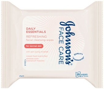 Coles Johnson & Johnson Cleansing Make Up Wipes 3 in 1 25 Pack offer