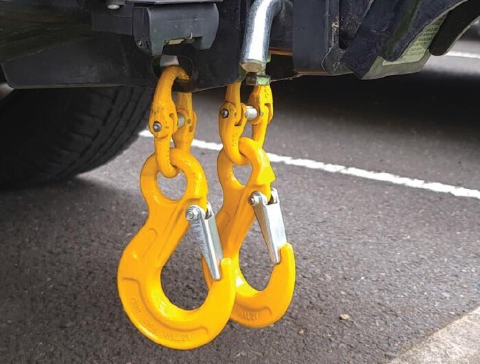 Rough Country Vehicle Chain Safety Hook Set WLL 2T offer at Autobarn