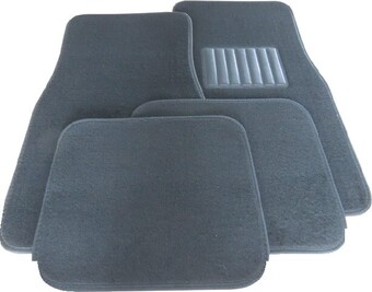 Autobarn Streetwize Chicago Carpet Floor Mats offer