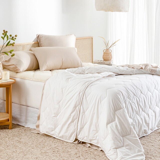 pillow talk wool doona