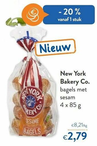 New york bakery co. bagels met sesam