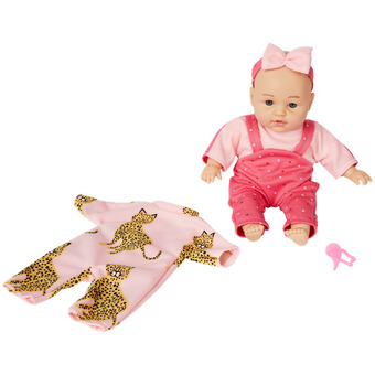 Action Dolly star pratende pop aanbieding