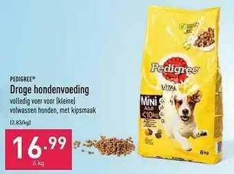 Droge hondenvoeding