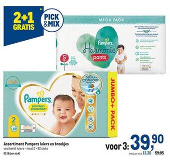 Assortiment pampers luiers en broekjes