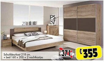 Budget Meubelen Schuifdeurkast 218 cm. + bed 160x200 + 2 nachtkastjes aanbieding