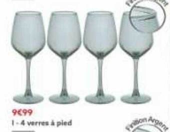 4 verres à pied