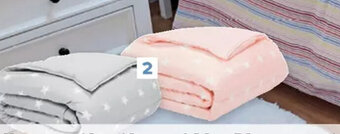 Carrefour Dekbed 140 x 200cm aanbieding