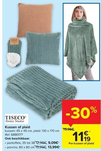 Carrefour Kussen of plaid aanbieding