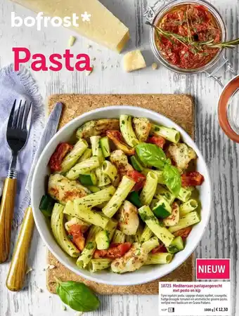Mediterraan pastapangerecht met pesto en kip