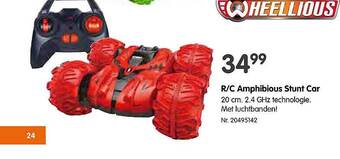 R-c amphibious stunt car
