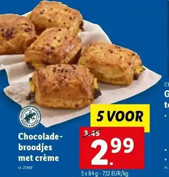Chocoladebroodjes met crème
