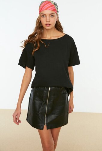 Trendyol vrouwen off-shoulder basis t-shirt
