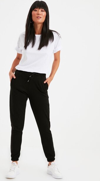 Bol.com Trendyol vrouwen normale taille basic joggingbroek joggingbroek aanbieding