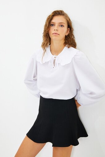 Bol.com Trendyol vrouwen standaard mouw basis blouse aanbieding