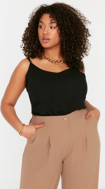 Trendyol vrouwen dun geschorst basis plus blouse