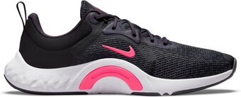 Bol.com Nike sneakers vrouwen - maat 38.5 aanbieding