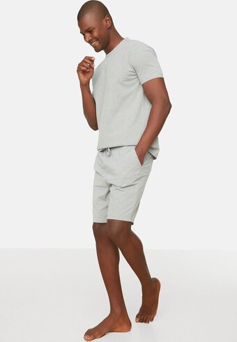 Bol.com Trendyol mannen standaard mouw ronde hals pyjamaset aanbieding