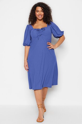 Bol.com Trendyol vrouwen bell mouw lieve schat a-lijn plus size jurk aanbieding