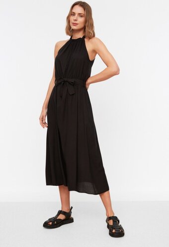 Bol.com Trendyol vrouwen standaard mouw halternek a-lijn jurk aanbieding