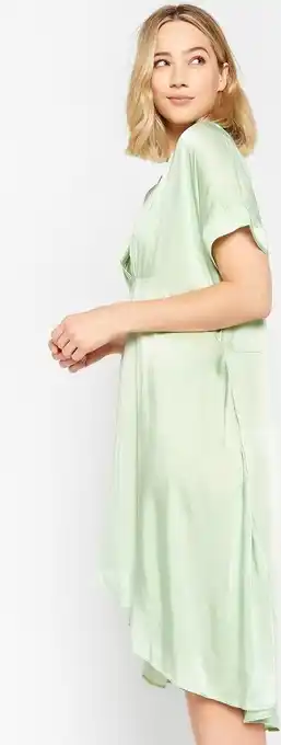 Bol.com Lola liza satijnen maxi-jurk - light green - maat xl aanbieding