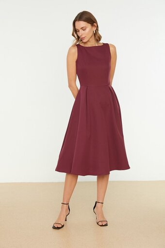 Bol.com Trendyol standaard mouw ronde hals a-lijn jurk aanbieding