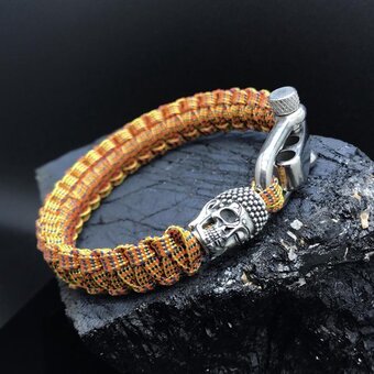 Paracord armband met 925 zilveren 3d skull / buddha bedel (spacer) van 12 gram zilver, stainless steel (rvs) slot verstelbaar