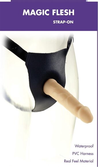 Bol.com Me you us magic flesh 7 inch realistic strap-on aanbieding