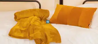 Carrefour Plaid Yellow 150x200 cm aanbieding