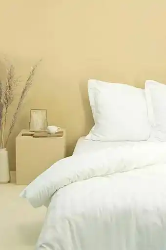 HEMA HEMA Dekbedovertrek - Hotel Katoen Satijn - Streep Wit (wit) aanbieding