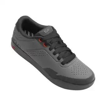 Decathlon Schoenen giro latch new aanbieding