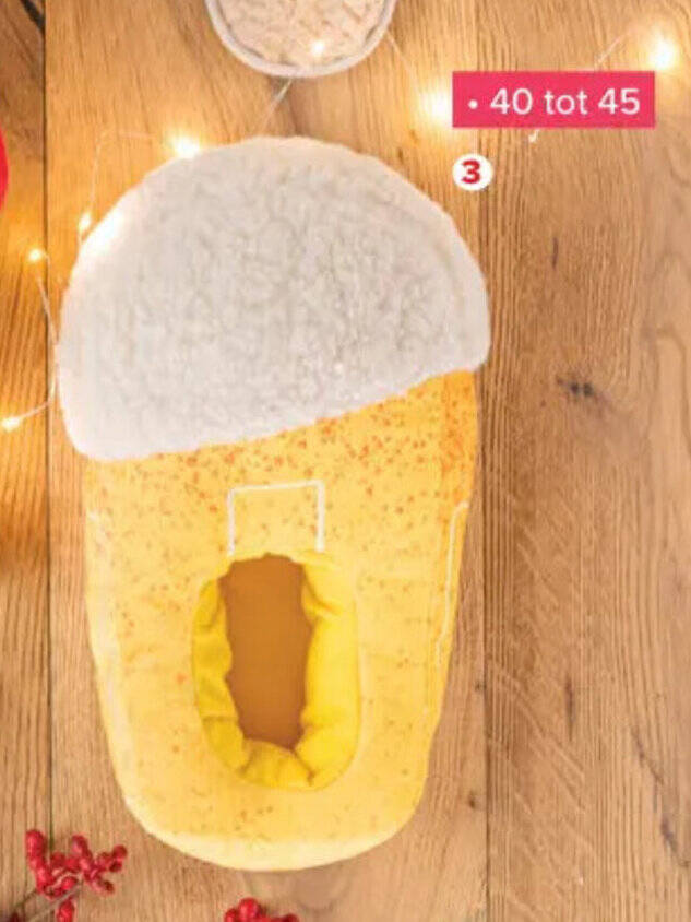 Carrefour 3D-pantoffels bier voor heren 40 tot 45 aanbieding