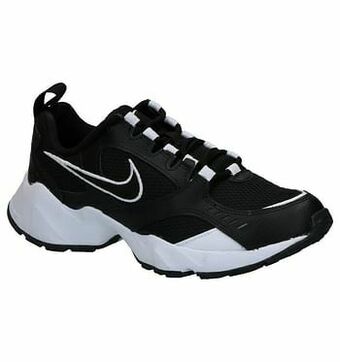 Nike Air Heights Zwarte Sneakers