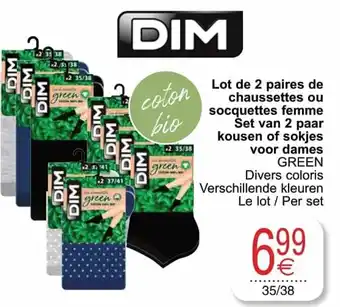 Dim Lot of 2 paires de chaussettes ou socquettes femme Set van 2 paar kousen of sokjes voor dames