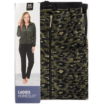 Action Velvet huispak aanbieding