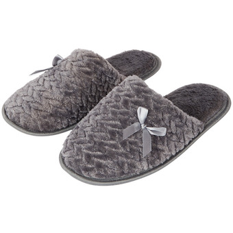 Action Pantoffels met vacht aanbieding