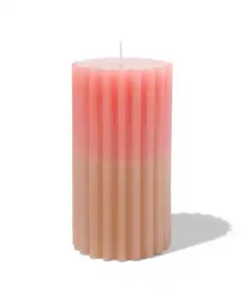 HEMA Hema pilaarkaars met ribbels ø7x13 naturel/roze (fluor roze) aanbieding