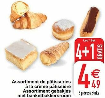 Cora Assortiment de pâtisseries à la crème pâtissière assortiment gebakjes met banketbakkersroom aanbieding