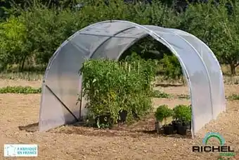 Brico Tunnelserre Richel polyethyleen grijs transparant staal 300x400x200cm 12m² aanbieding