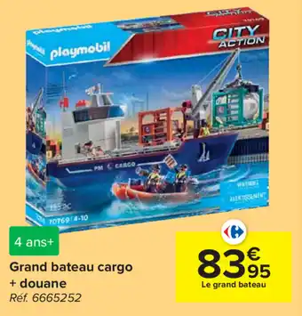Grand bateau cargo + douane