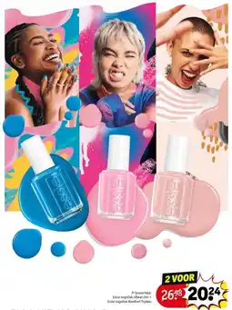 Essie nagellak ofbeat chic + Essie nagellak Barefoot Topless