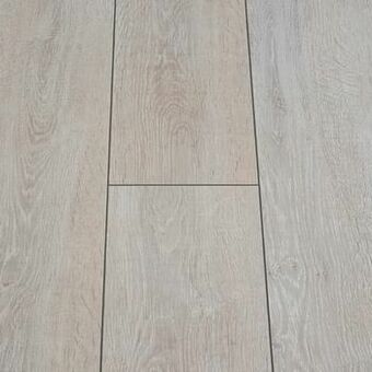 GAMMA Village Laminaat Grijs Eiken 4V-Groef 7mm 2,47m2 aanbieding