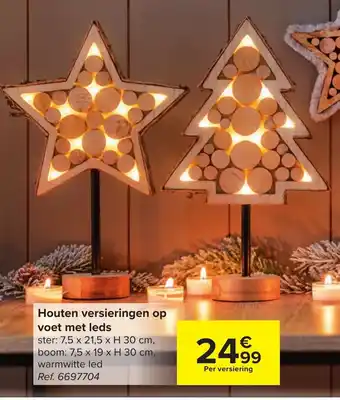 Houten versieringen op voet met leds