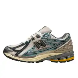 Decathlon schoenen New Balance 1906R Metallic Teal New Spruce aanbieding
