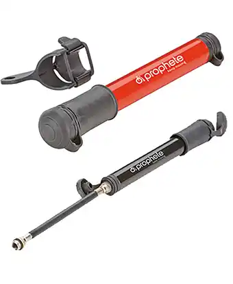 Decathlon Mini-pomp, geschikt voor alle ventieltypen aanbieding