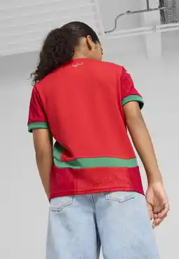 Decathlon Marokko 2025 thuisshirt voor jongeren PUMA Red Archive Green aanbieding