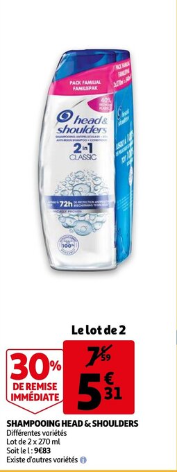 Shampooing head & shoulders