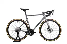 Decathlon Tweedehands - Racefiets - Basso Astra - 53 . ZEER GOED aanbieding
