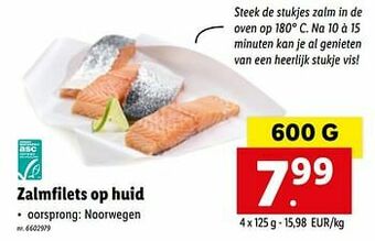 Zalmfilets op huid